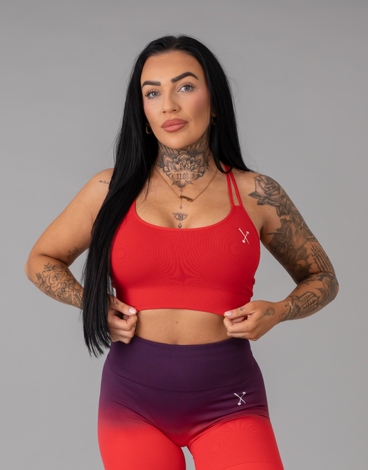 Minimal Seamless Sports Bra - Ruby Red (December Subscription)