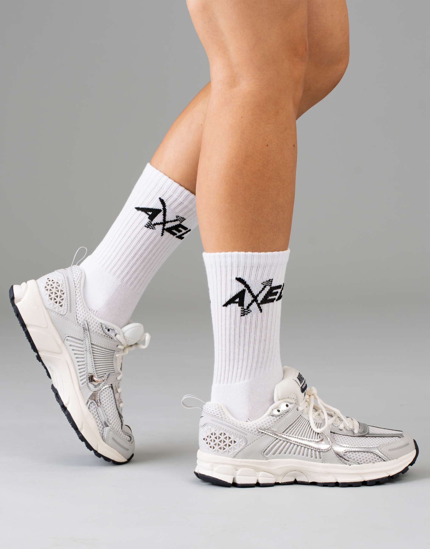 Long Crew Socks - White/Black