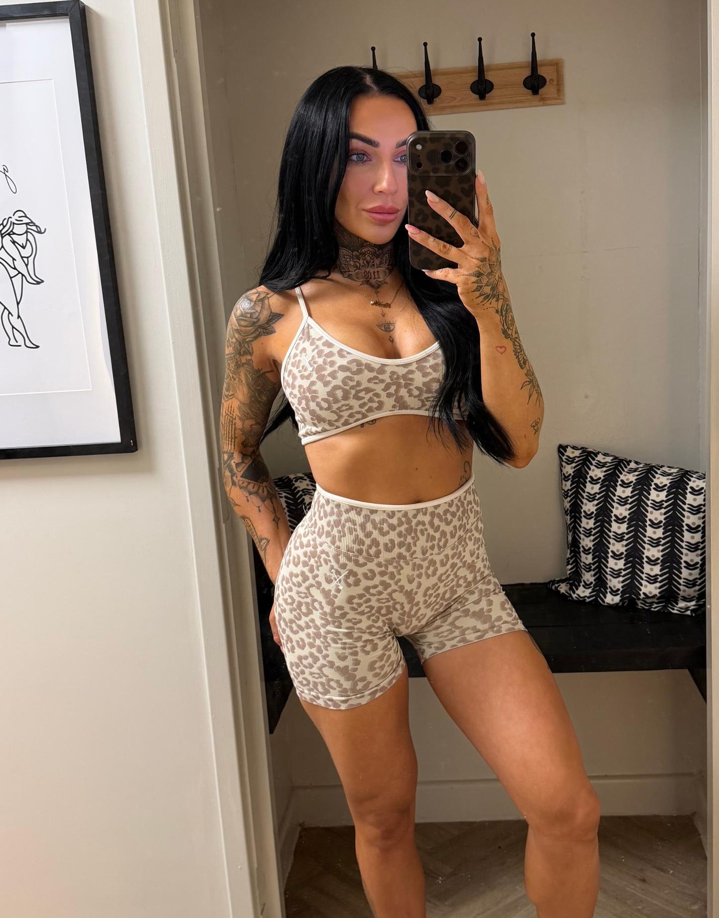 Compression Shorts - Beige Leopard Print
