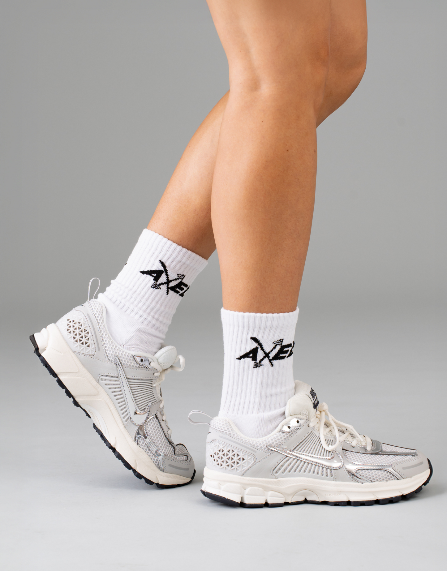 Long Crew Socks - White/Black