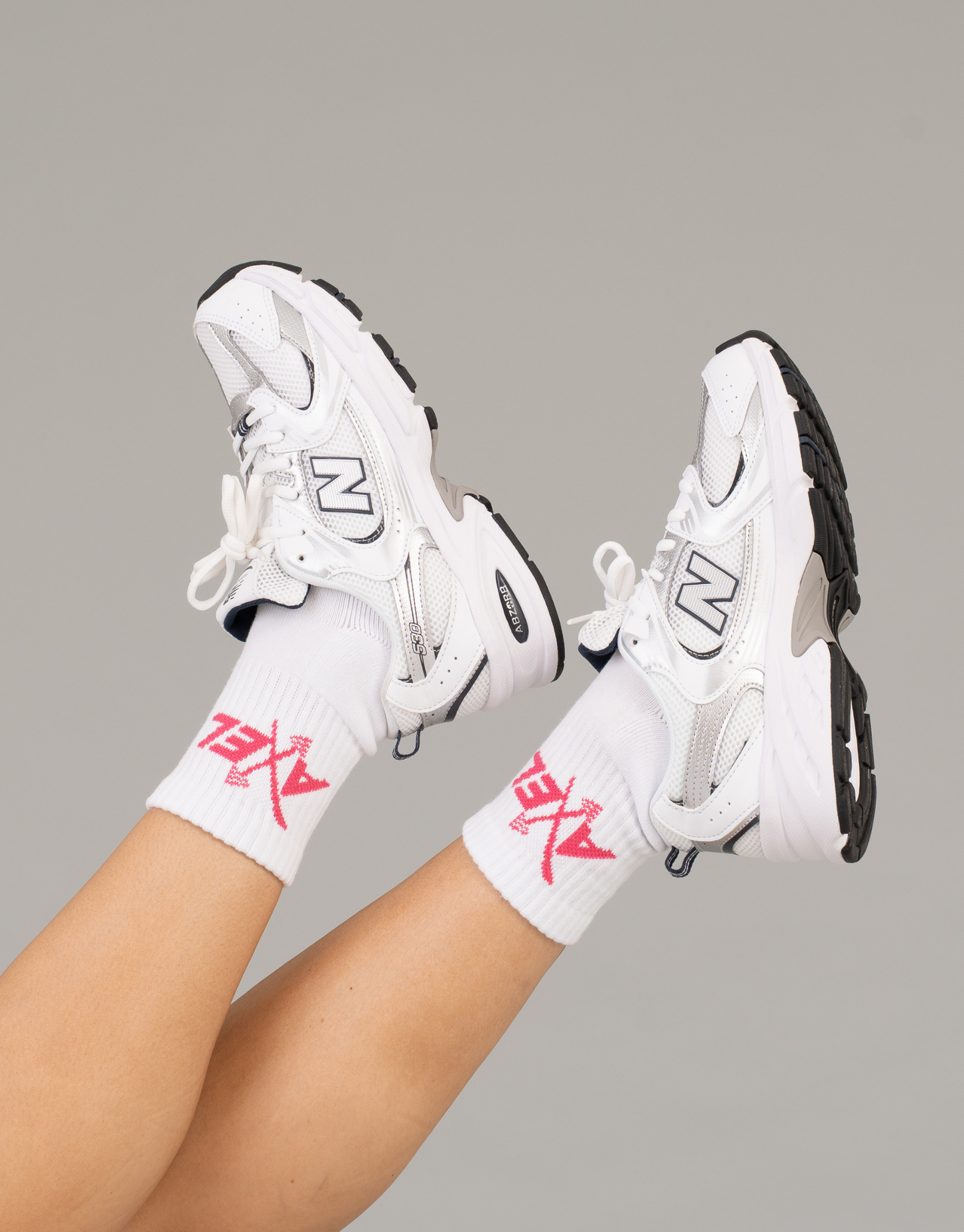 Midi Crew Socks - Limited Edition White/Pink