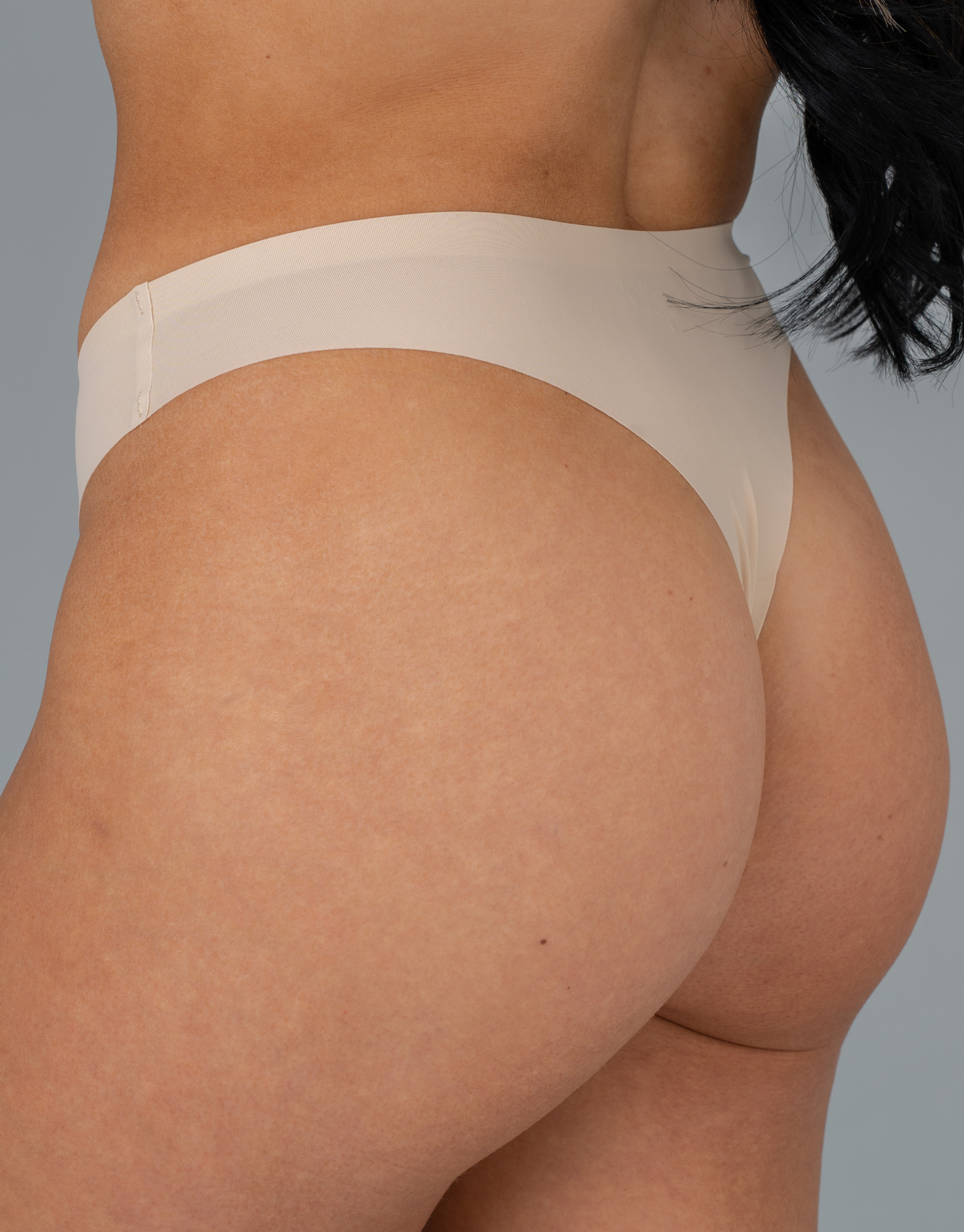 Seamless Thong Brief - Beige