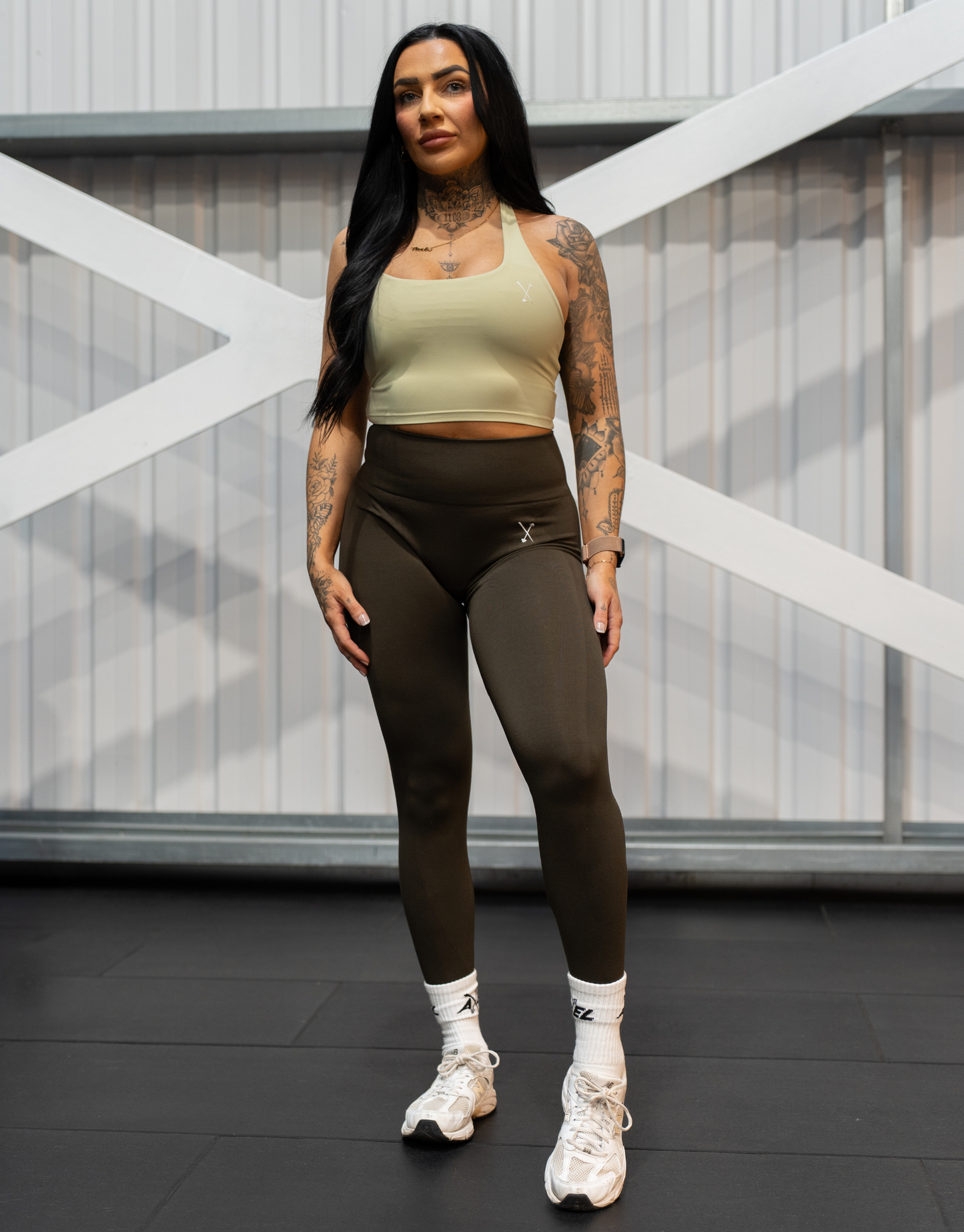 Seamless Scrunch Leggings - Dark Khaki (January Subscription)