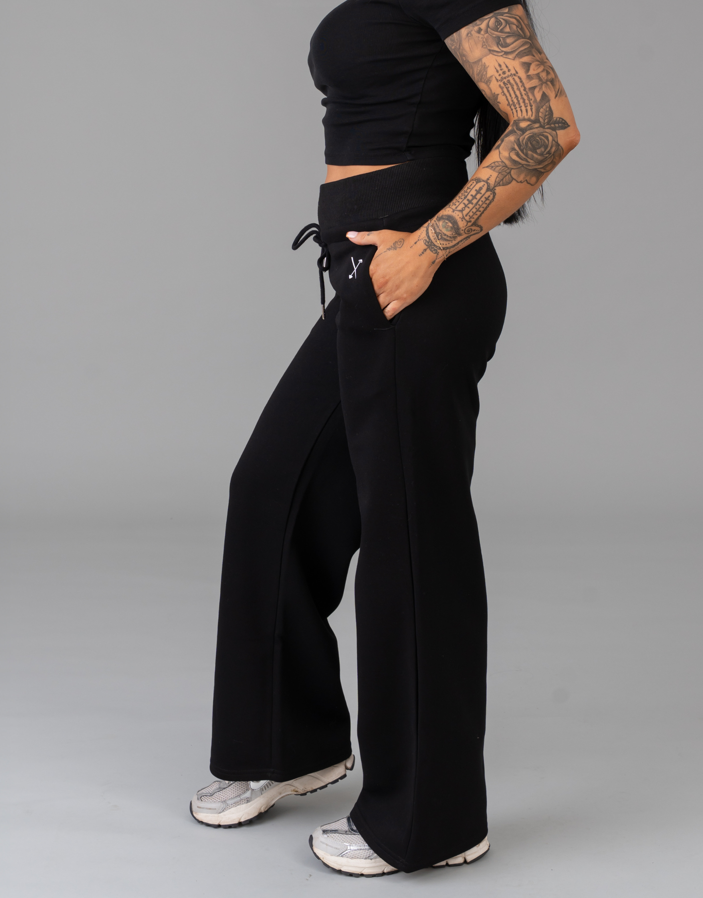 Wide Leg Joggers - Black